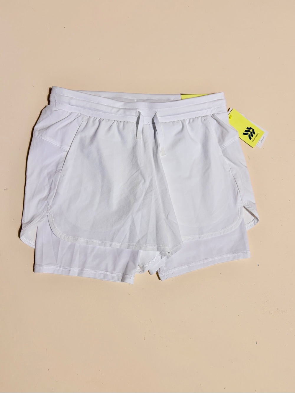 All in Motion Women’s XL 14 White 2-in-1 Active Running Shorts Workout Gym Yoga
